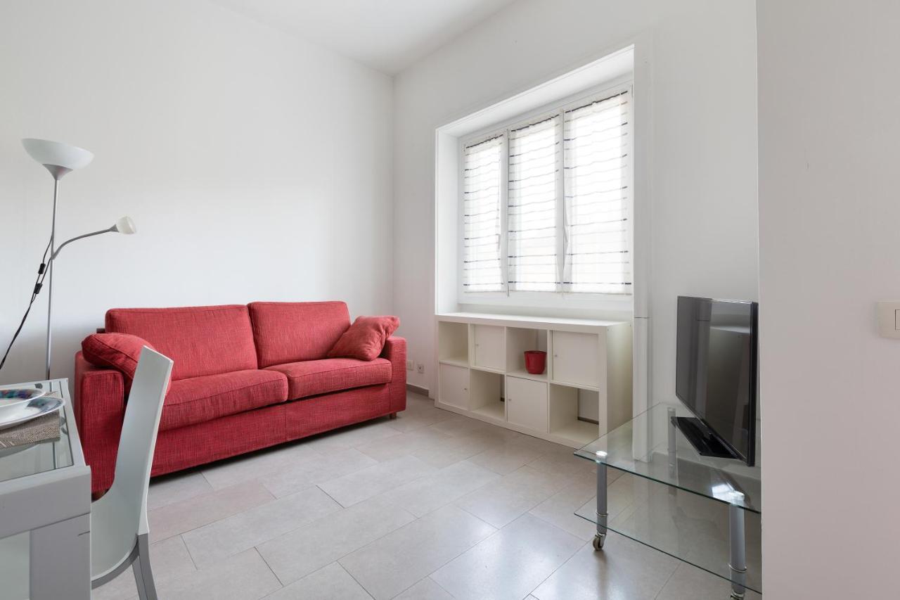 Cozy Apt With Balcony - Mm2 Sant'Agostino Apartment Milan Exterior photo